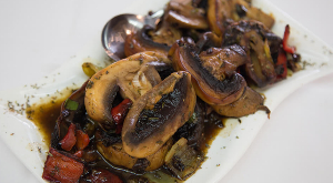 Service offered at Family Restaurant Kastoria – LUNCH